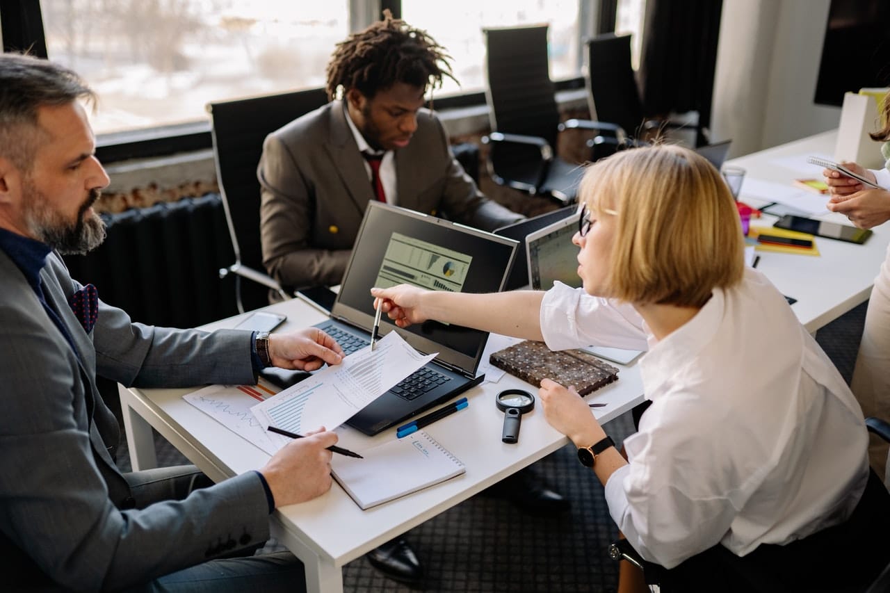 10 Signs Your Business Needs Better Finance and Accounting Solutions
